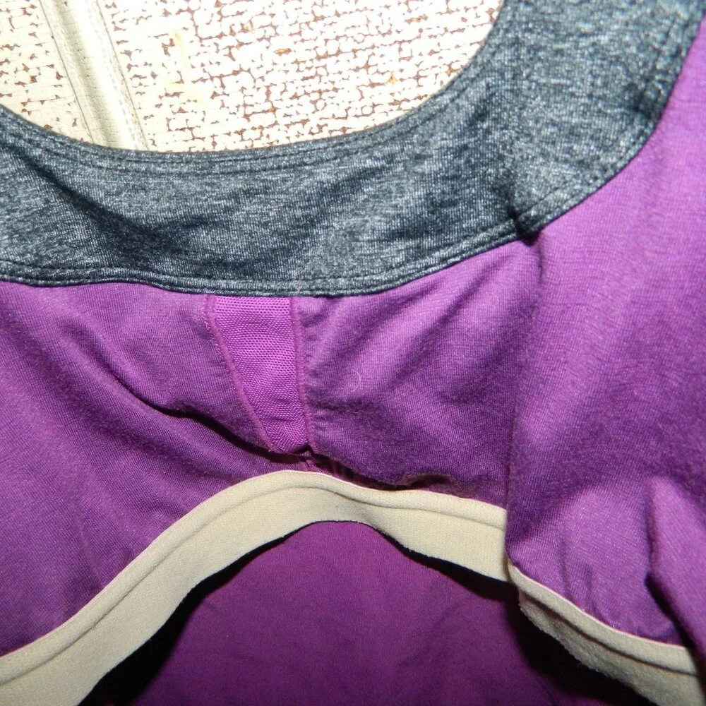 Lululemon T Strap Scoop Neck Top Size 8 (GG-39)